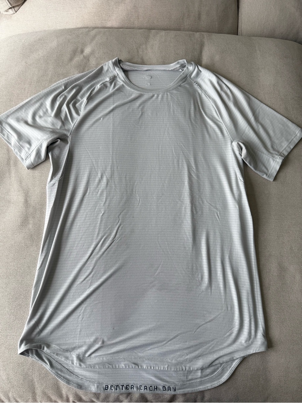 Lululemon active shirt